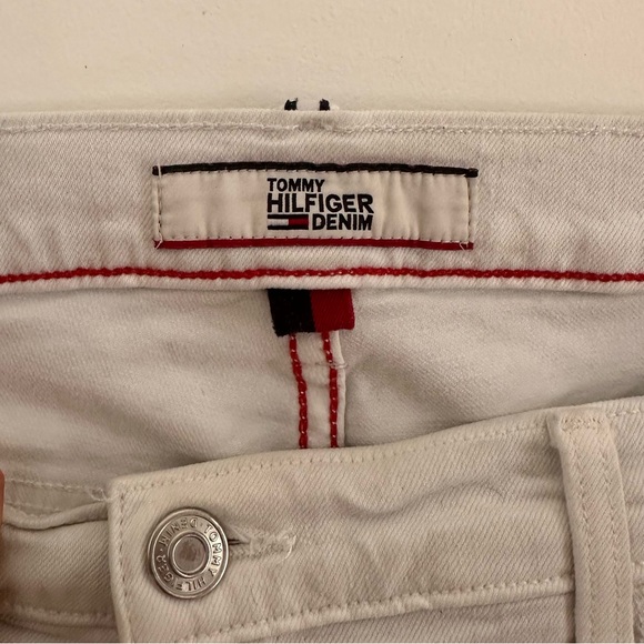 Vintage Ripped White Tommy Hilfiger Jeans - Picture 2 of 4